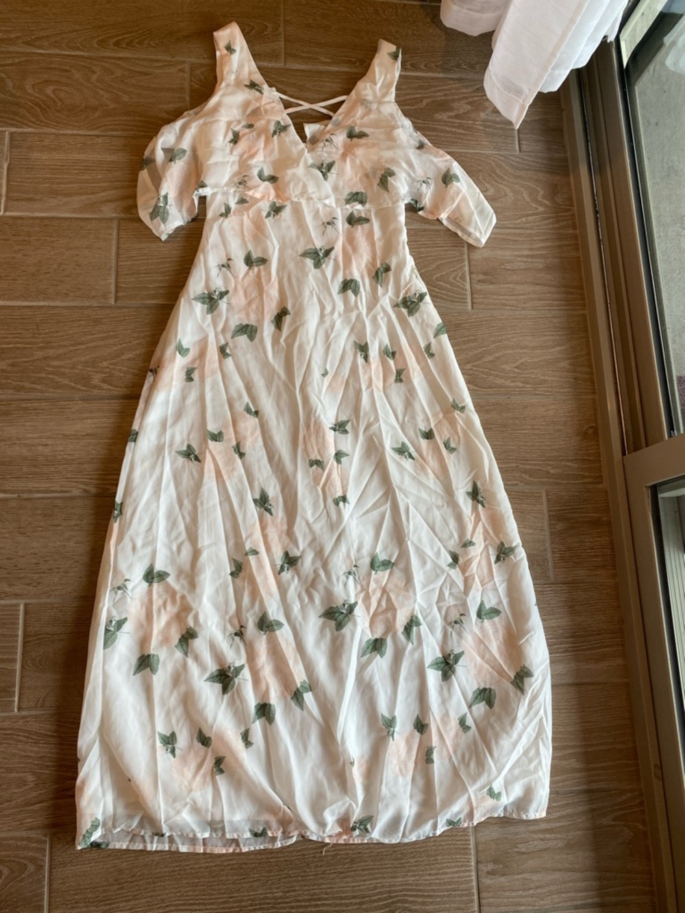 Women’s Cream Floral Cold-Shoulder Maxi Dress